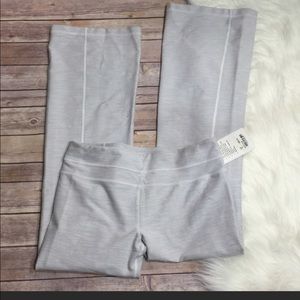 Lululemon groove pants size 10 NWT